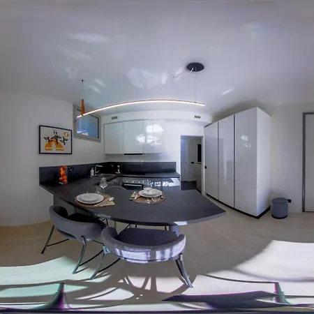 Cremona Inn Aparthotel شقة فندقية كريمونا