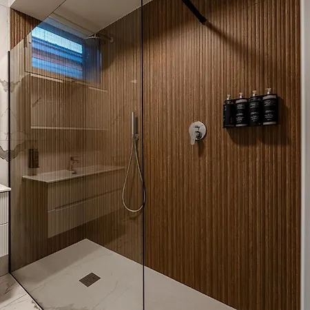 شقة فندقية Cremona Inn Aparthotel *